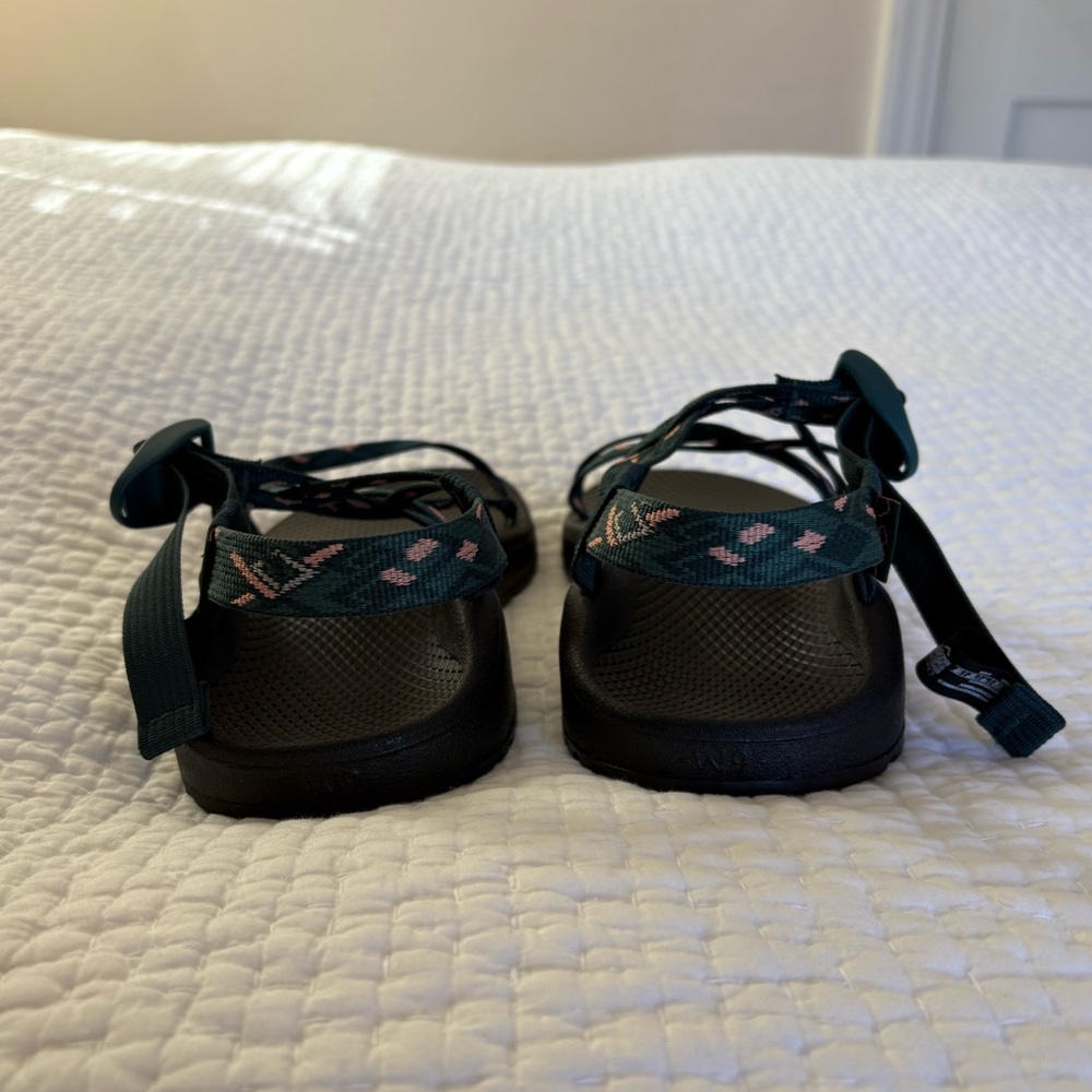 NWT Wide Width Chaco Sandals - Picture 6 of 9